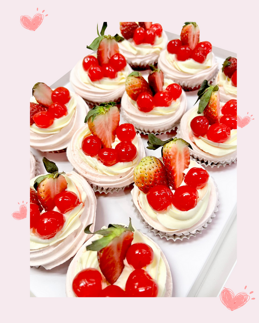 Valentines 2025: Pavlova Cupcakes